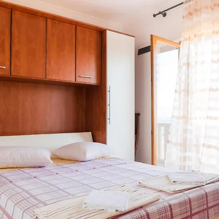 Lägenhet Fides Lumbarda