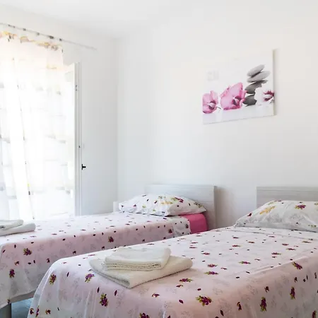 Apartman Fides *